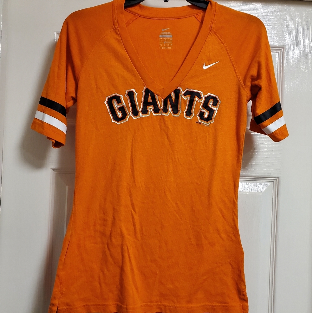 Giants t shirt